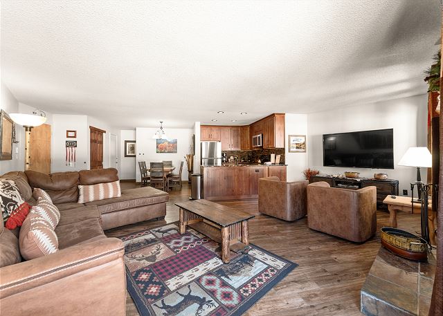 Pine Ridge Condominiums #14B 3