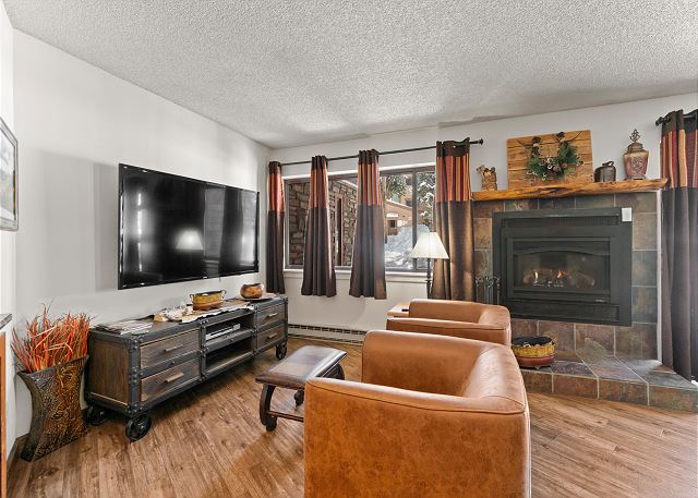 Pine Ridge Condominiums #14B 4