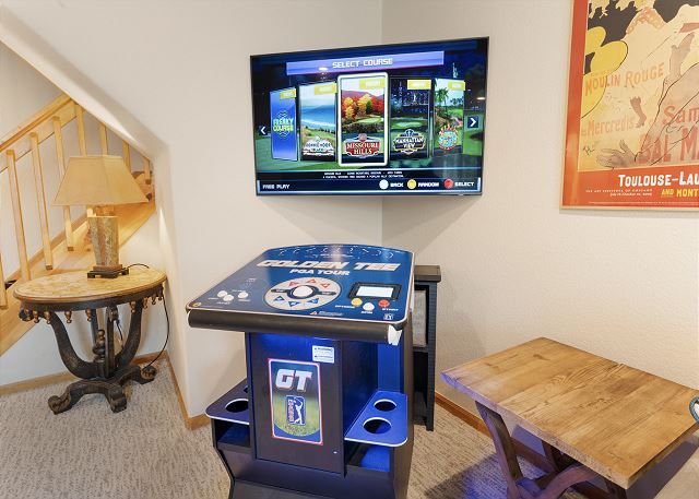 NEW Golden Tee Golf PGA Tour arcade game. 