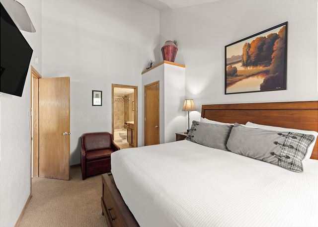 Snowdance Manor #406 9