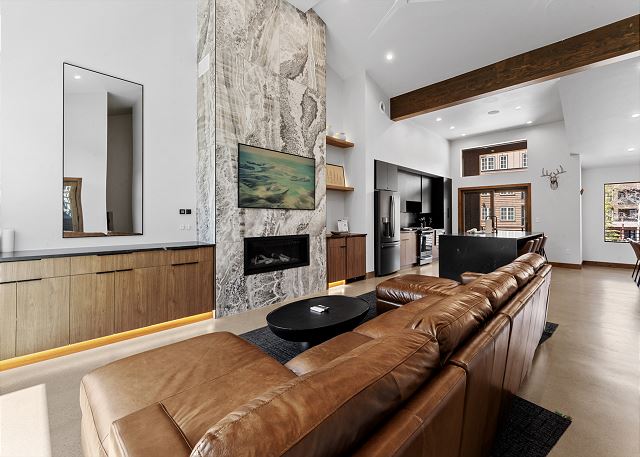 Ina's Way Townhomes, Unit B 6