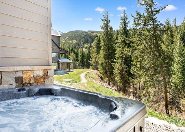 Ina's Way Townhomes, Unit B 2