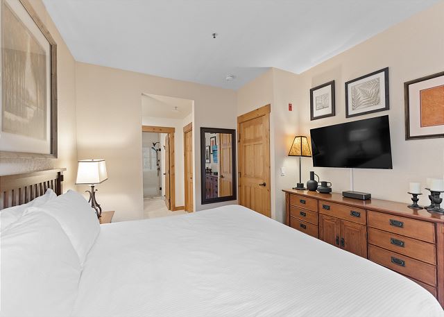 Trappers Crossing #8780 6