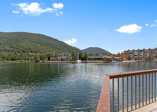 Views of Keystone Lake from your front door!
