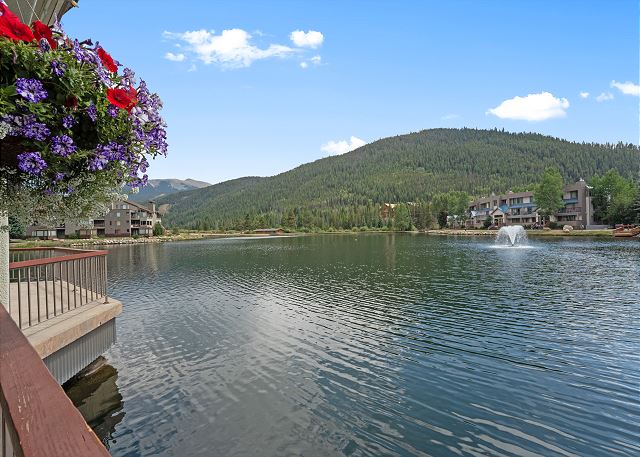 Views of Keystone Lake from your front door!
