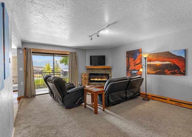 Lake Cliffe #108 Building F 7