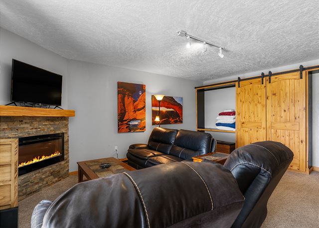 Lake Cliffe #108 Building F 6