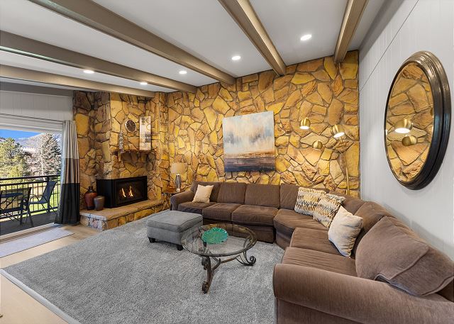 Lake Cliffe #305 Building A 5