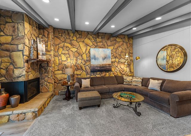 Lake Cliffe #305 Building A