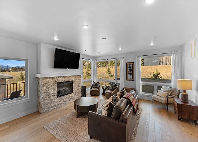 Brightwood #105 Bldg 1