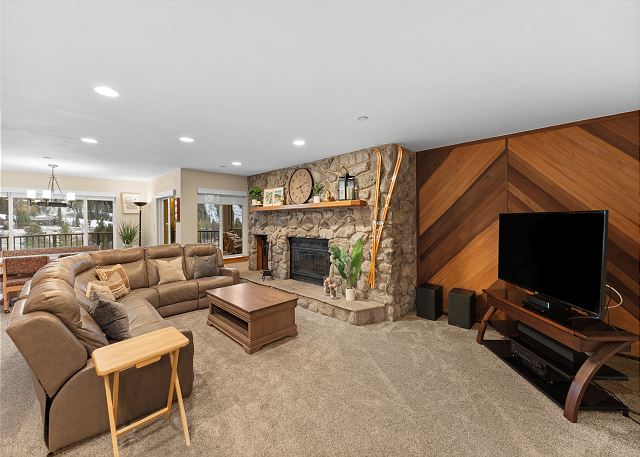 Cinnamon Ridge Unit 232, Building 2 4