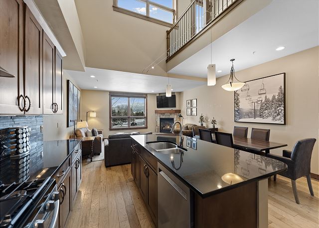 Watertower Place Condos #202 Blg B