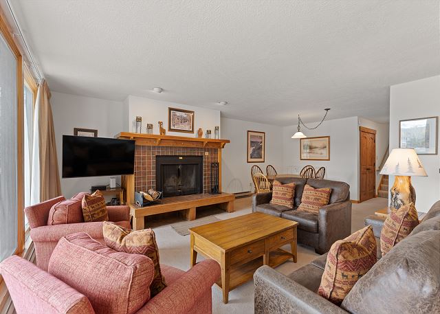 Lenawee #1734 | Photo 2