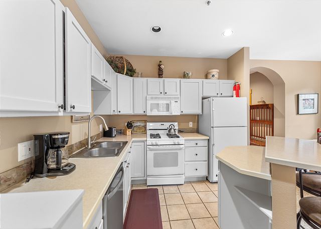 Trappers Crossing #8770 8