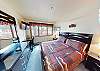 King, Desk, Flatscreen in Master