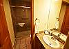 Guest King Suite Bath