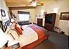 Master with King, Futon, Flatscreen, Fan