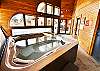 Clubhouse Hot Tub, Sauna
