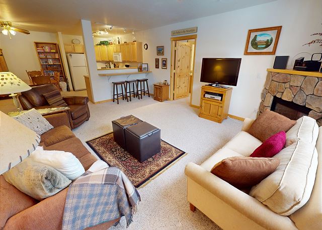 Lodge at Riverbend #105