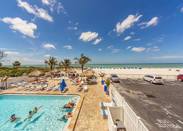 #107 Beach Place Condos