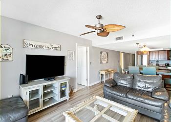 Beach Place 108 Living Room