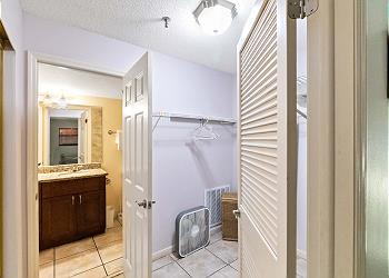 Beach Place 108 Guest Bedroom Walk In