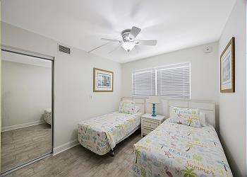 Guest Bedroom 1-2