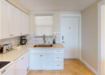 Kitchen 1-3
