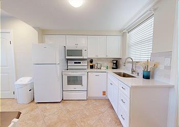 Kitchen 1-2