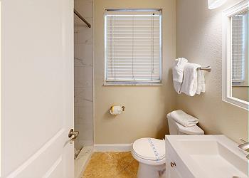 Bathroom 1-2