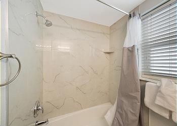 Guest Bathroom 1-2