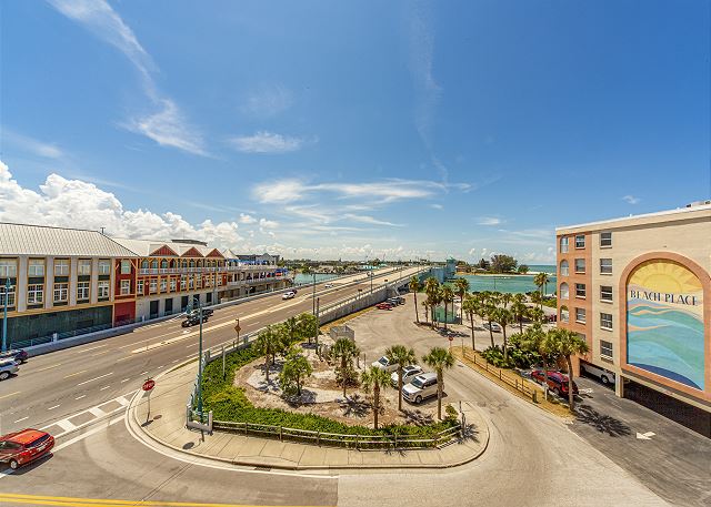 #403 Beach Place Condos
