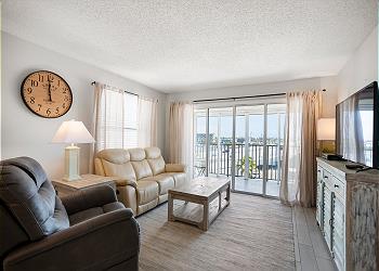 Beach Place 405 Living Room