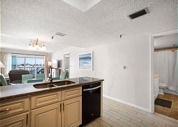 Beach Place 405 Kitchen