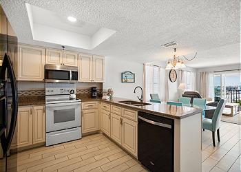 Beach Place 405 Kitchen