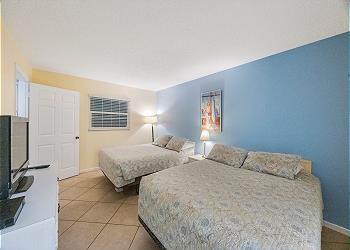 Guest Bedroom 1-2