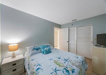 Guest BEdroom 2-2