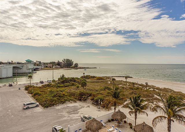 #408 Beach Place Condos