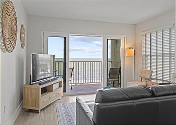 Beach Place 412 Living Room