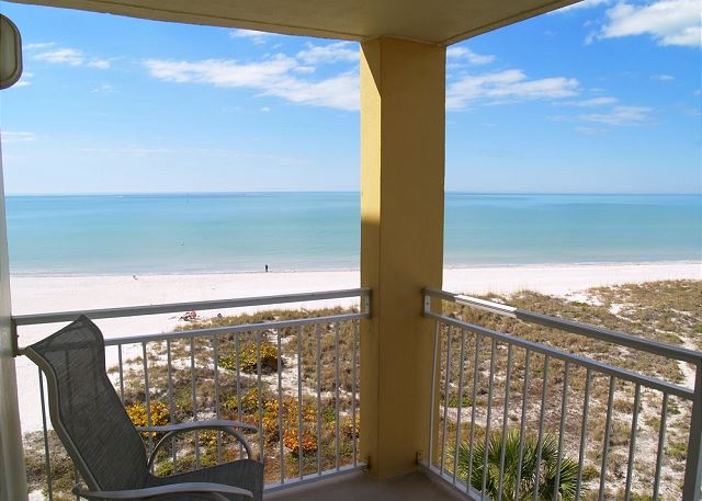 #413 Madeira Norte Condo