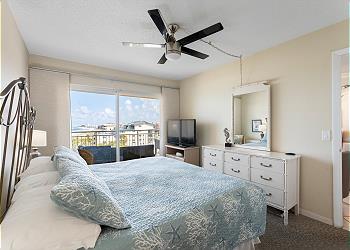 Madeira Norte 516 Master Bedroom