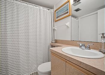 Madeira Norte 402 Bathroom