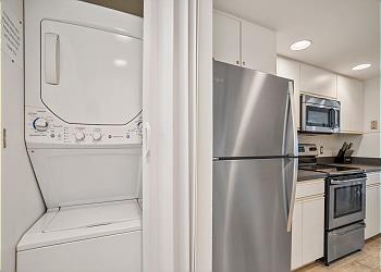 Madeira Norte 402 Laundry/Kitchen