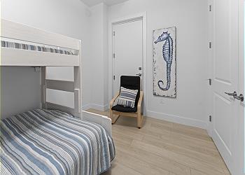 Guest Bedroom 1-2