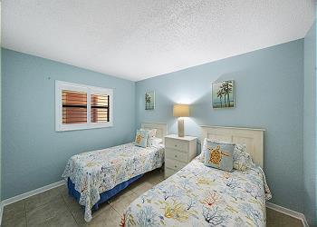 Guest Bathroom 2
