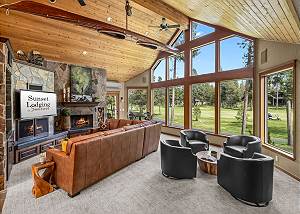 Luxury 6BR Sunriver Home | A/C, Hot Tub, Game Room, Bikes + SHARC Passes