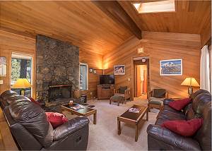 Escape to Sunriver! Near Lake Aspen and River Trails!