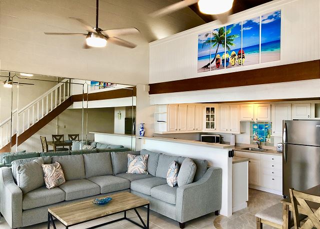 Beautifully decorated, this condo is ideal for your Maui getaway!