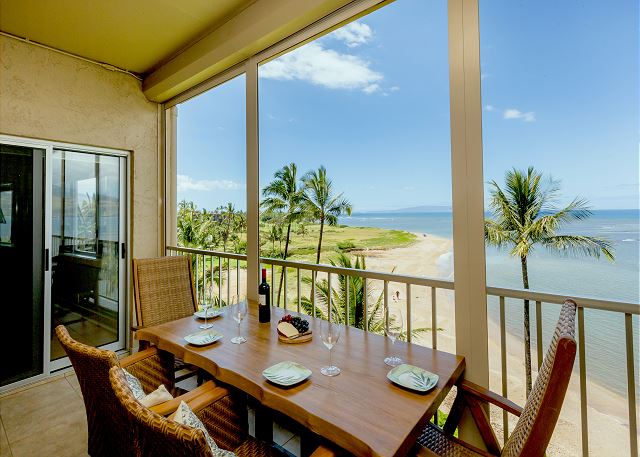 Enjoy a delicious beverage or meal while listening to the tropical birds and calm ocean waves