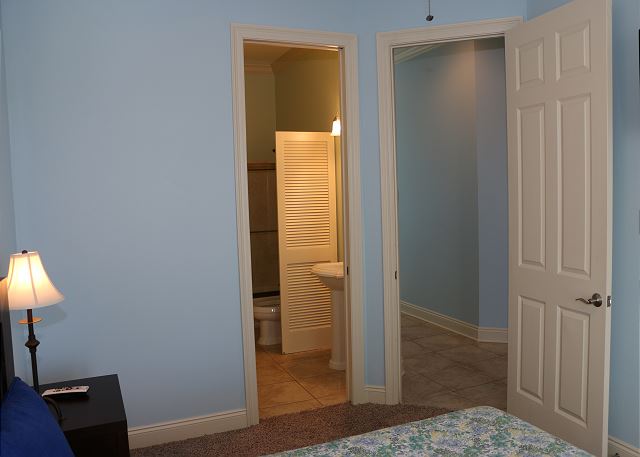 2nd fl bedroom little house SE